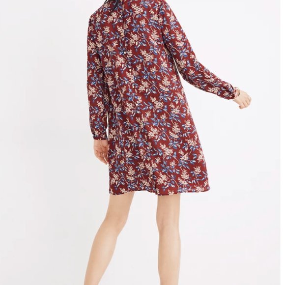 Madewell Button-Back Dress in Antique Flora - Picture 3 of 10